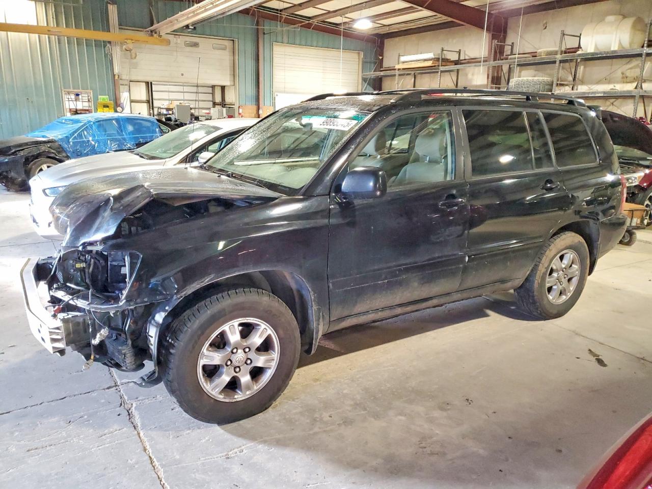 2004 TOYOTA HIGHLANDER
