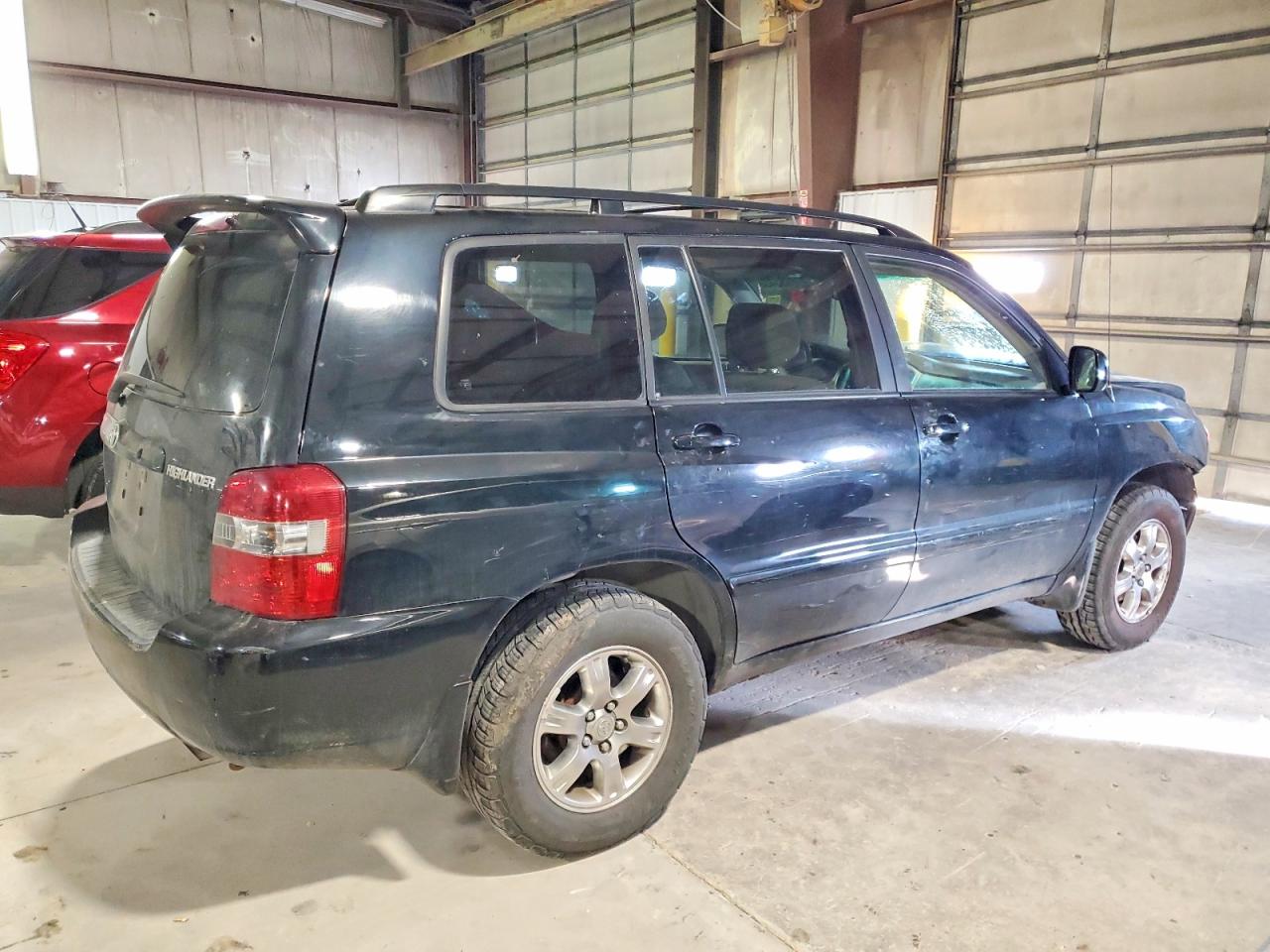 2004 TOYOTA HIGHLANDER photo 7