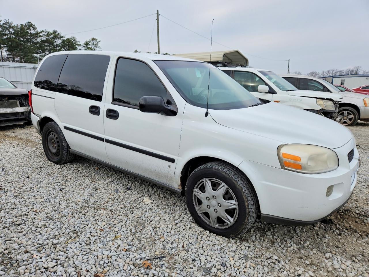 2007 CHEVROLET UPLANDER LS photo 4