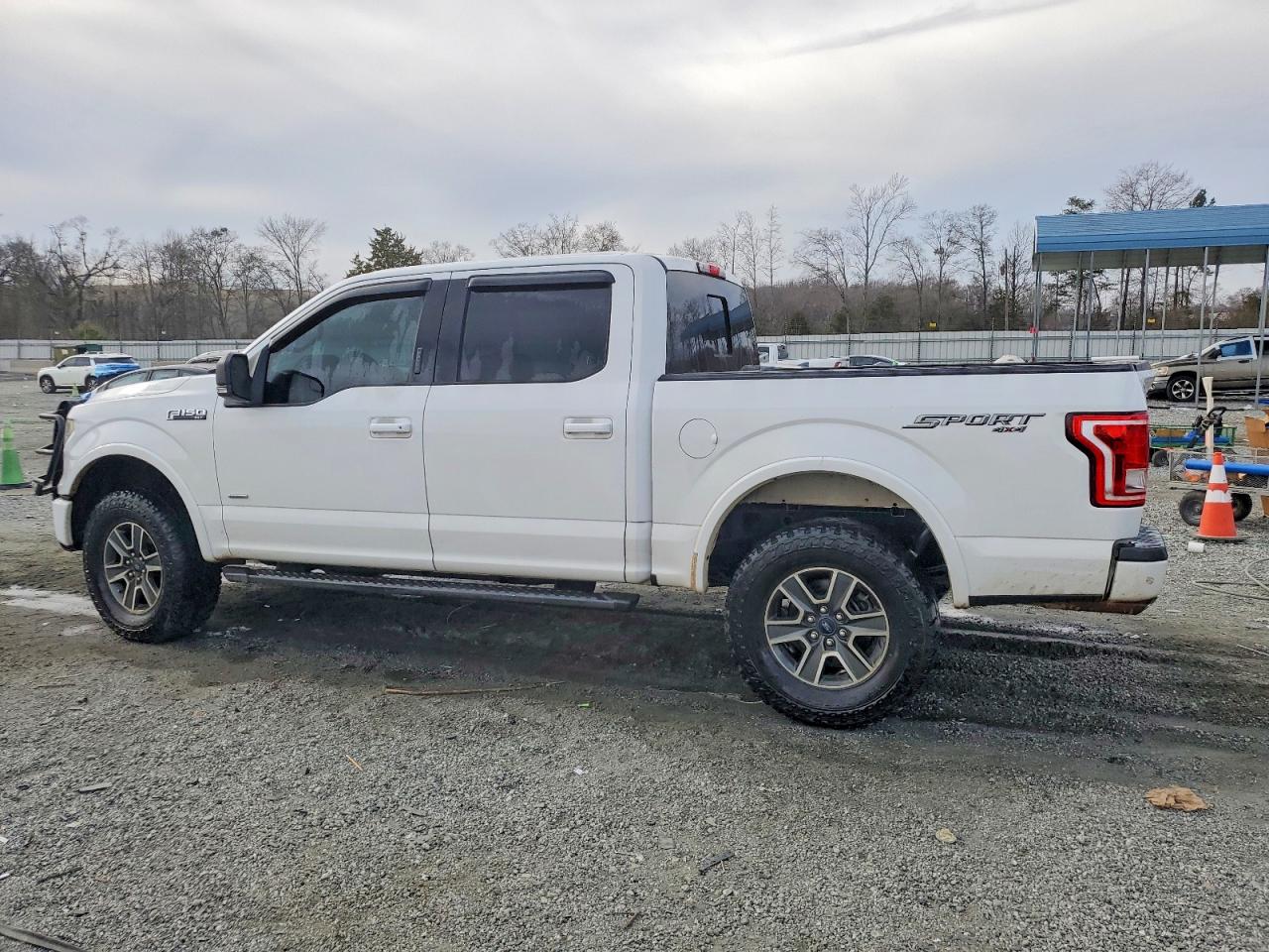 2016 FORD F150 SUPERCREW photo 2