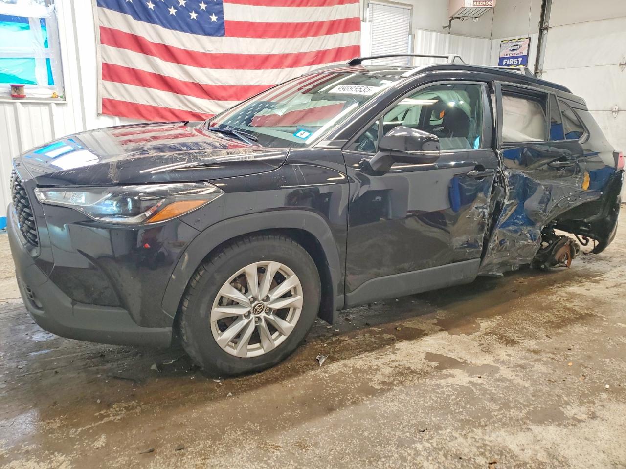 2024 TOYOTA COROLLA CROSS