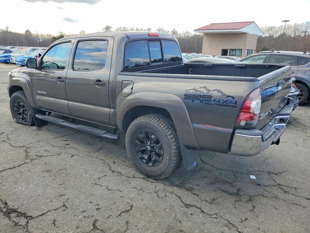 2013 TOYOTA TACOMA DOUBLE CAB photo 2