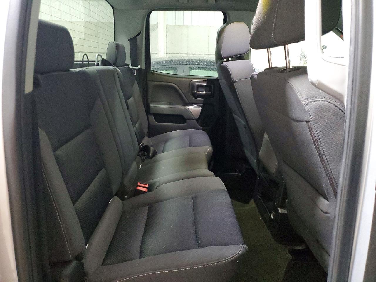 2018 CHEVROLET SILVERADO K1500 LT photo 10