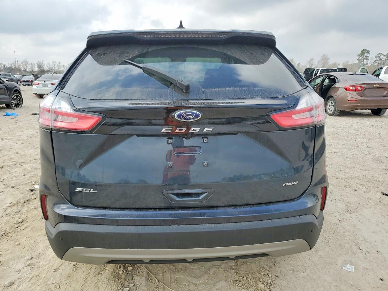 2024 FORD EDGE SEL photo 6