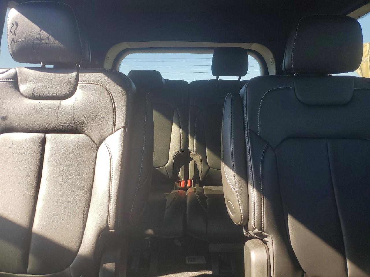 2024 JEEP GRAND CHEROKEE L LIMITED photo 10