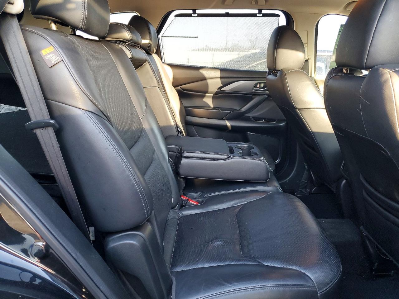 2018 MAZDA CX-9 TOURING photo 10