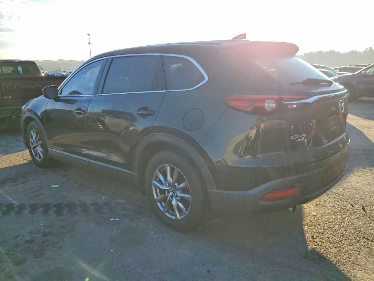 2018 MAZDA CX-9 TOURING photo 2