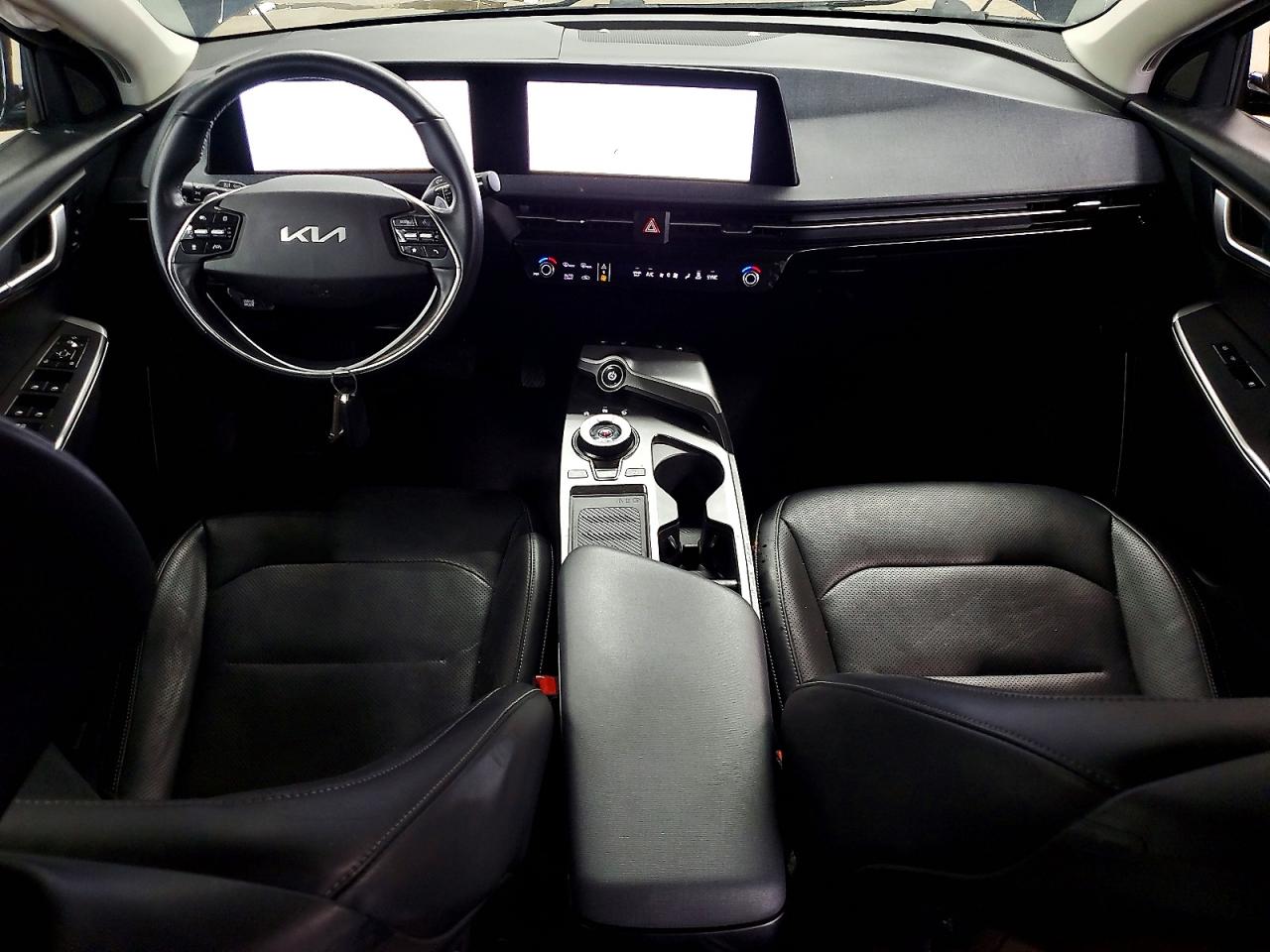 2023 KIA EV6 WIND photo 8