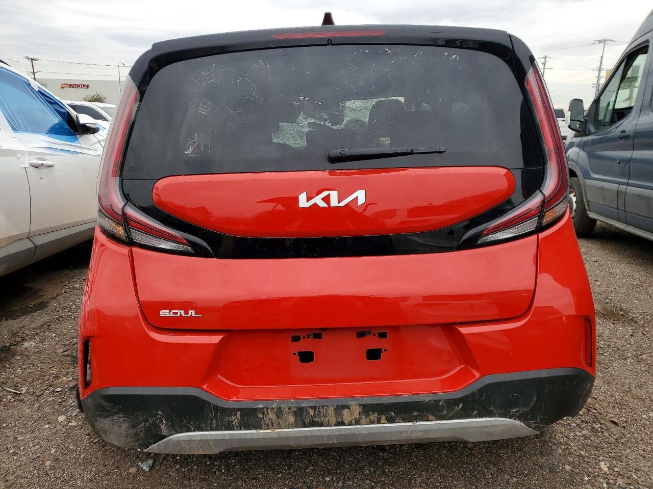 2025 KIA SOUL LX photo 16