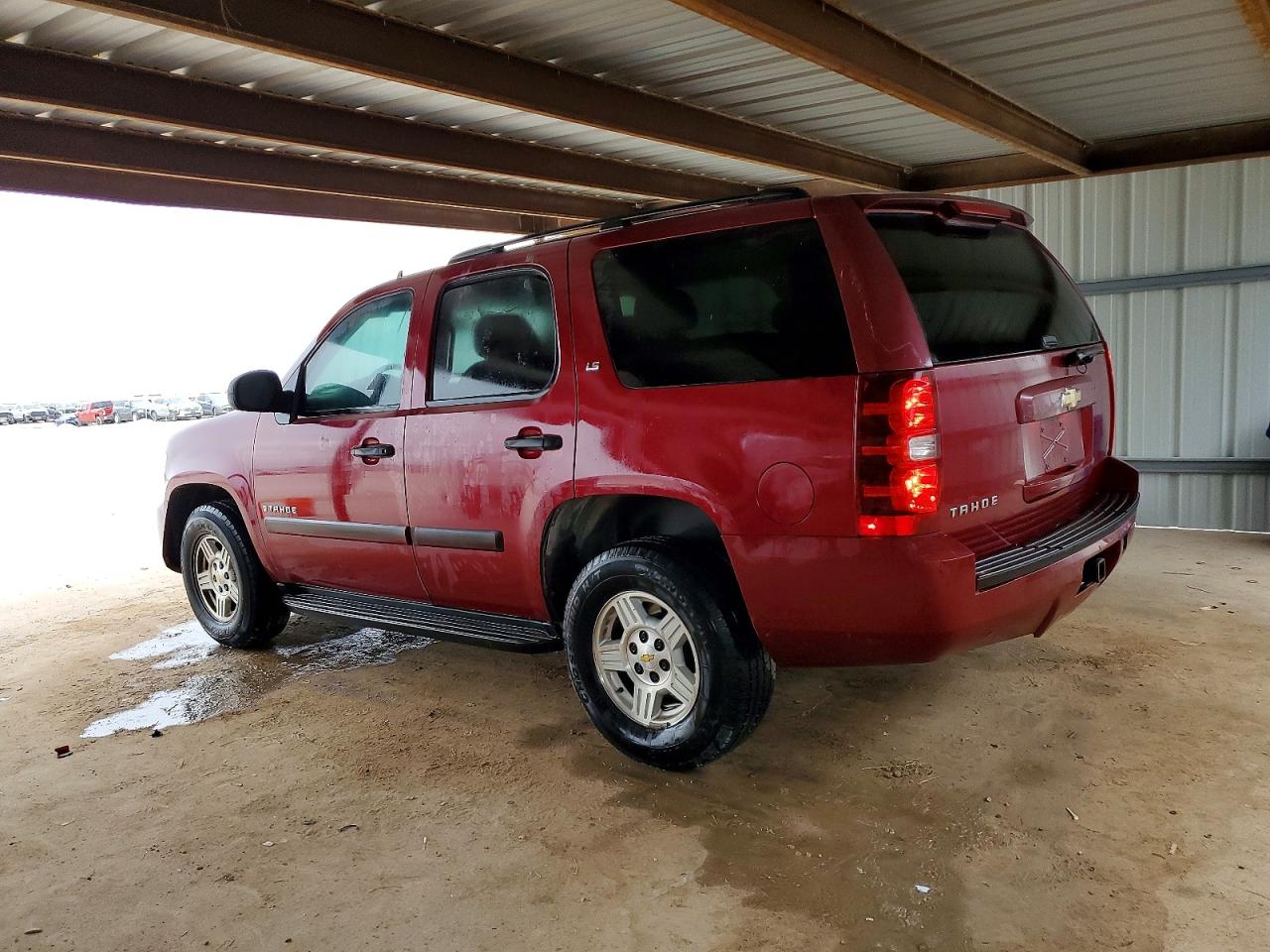 2007 CHEVROLET TAHOE C1500 photo 2