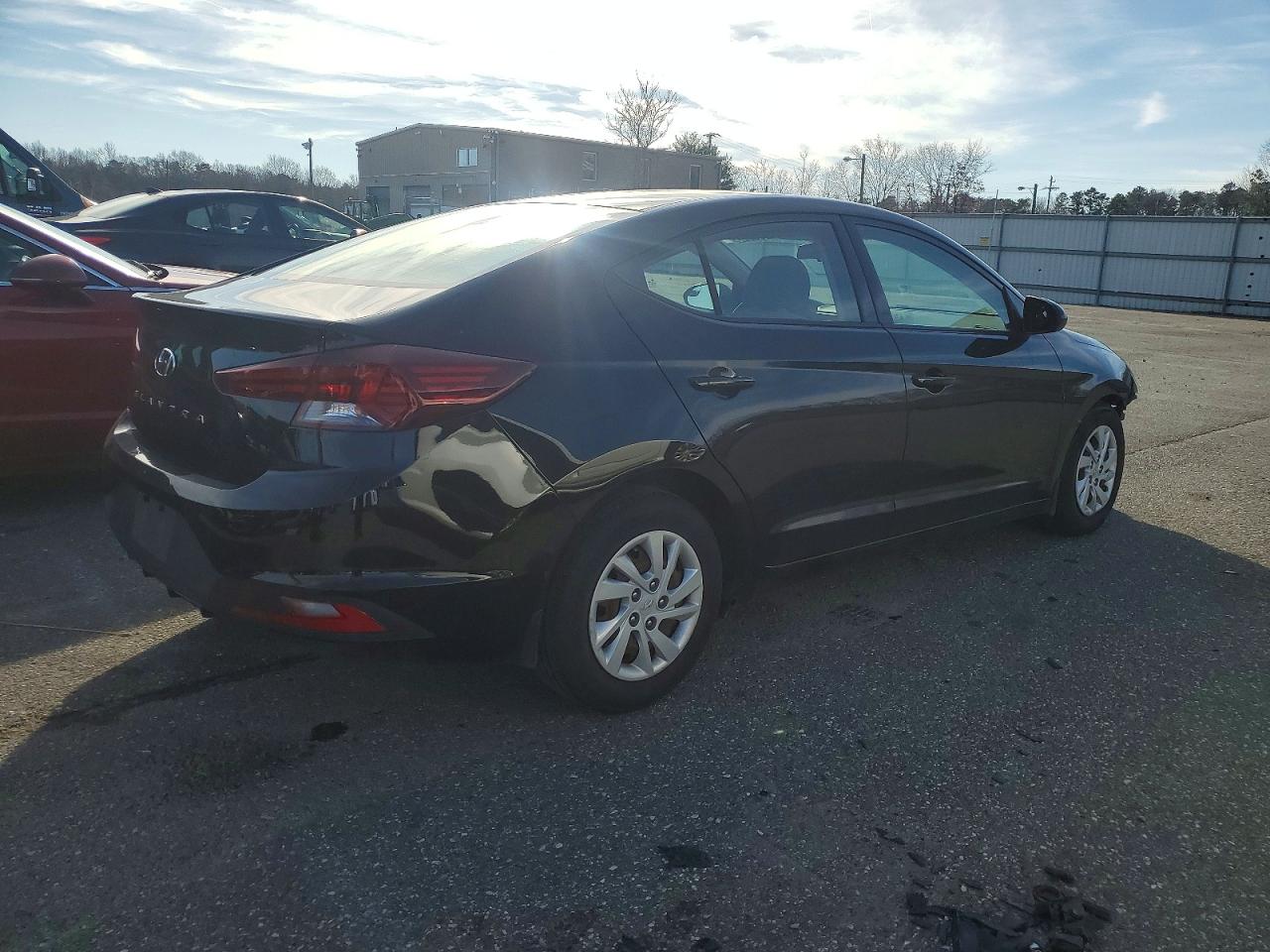 2020 HYUNDAI ELANTRA SE photo 3
