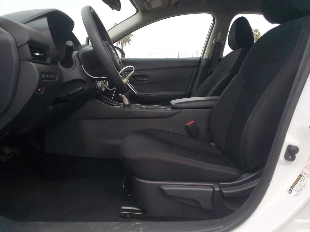 2025 NISSAN SENTRA S photo 7