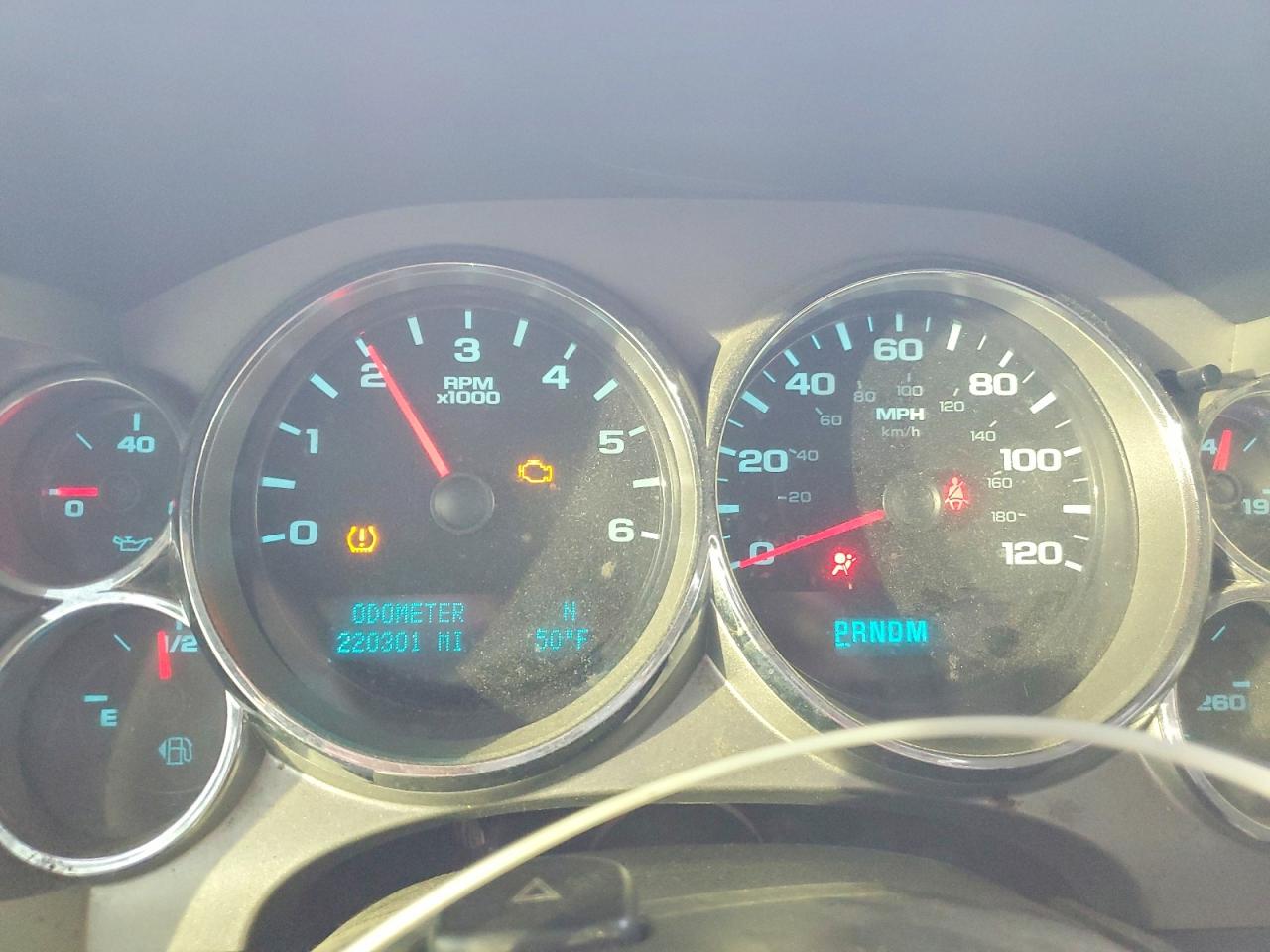 2010 CHEVROLET SILVERADO C1500 LT photo 9