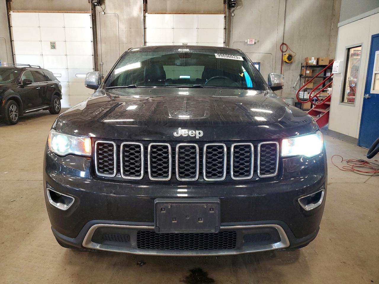 2019 JEEP GRAND CHEROKEE LIMITED photo 5