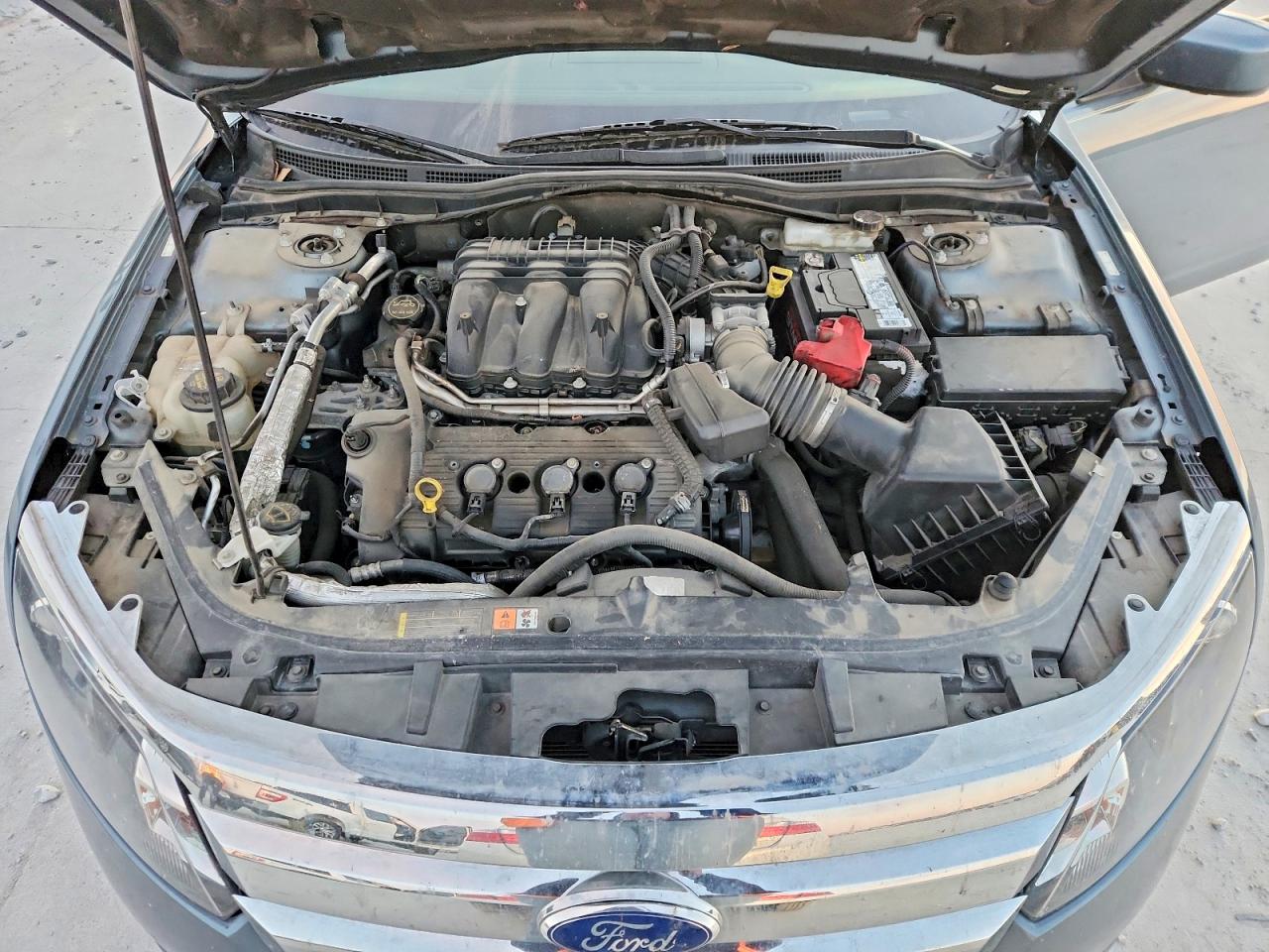 2011 FORD FUSION SE photo 11
