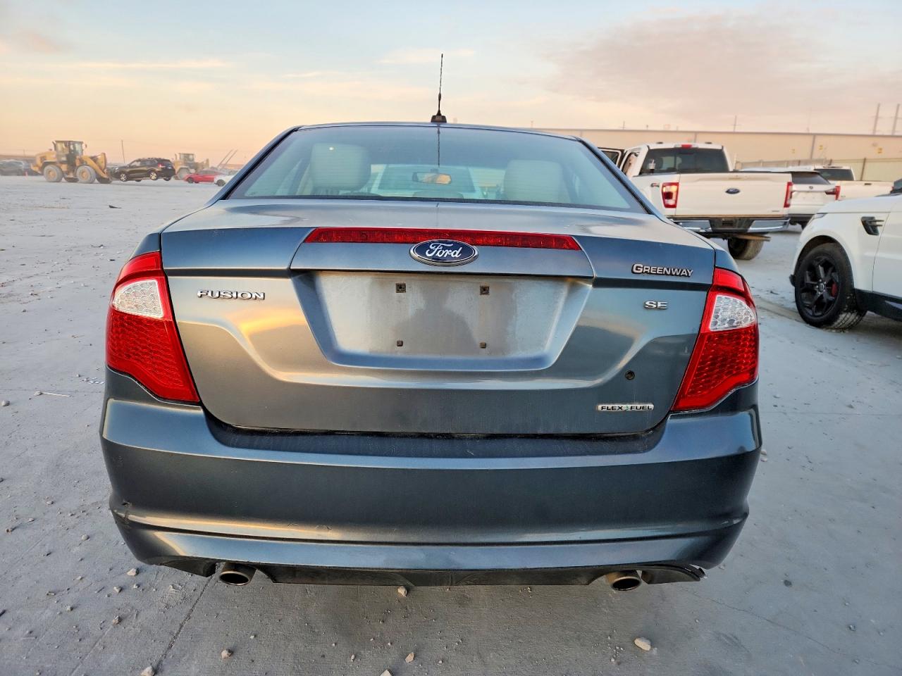 2011 FORD FUSION SE photo 6