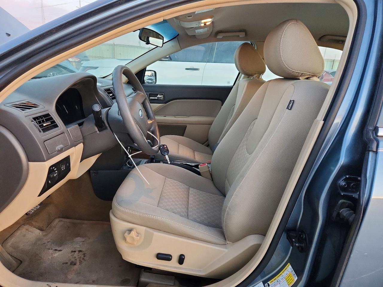 2011 FORD FUSION SE photo 7