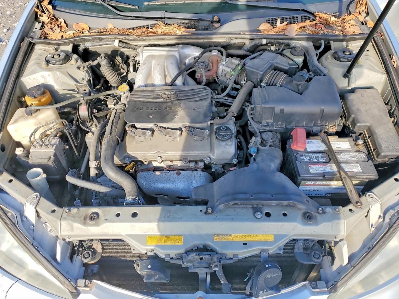 2002 TOYOTA CAMRY LE photo 11