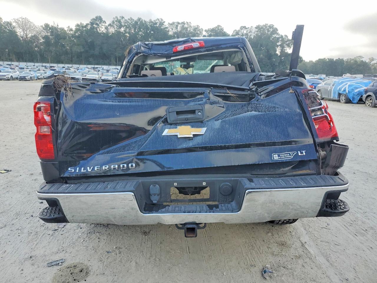 2015 CHEVROLET SILVERADO K1500 LT photo 6