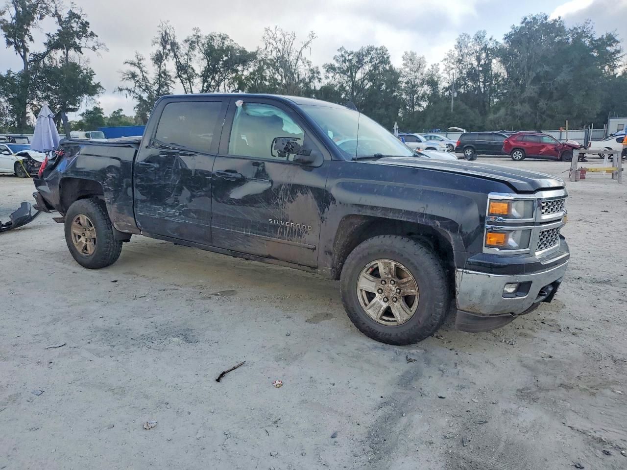 2015 CHEVROLET SILVERADO K1500 LT photo 4