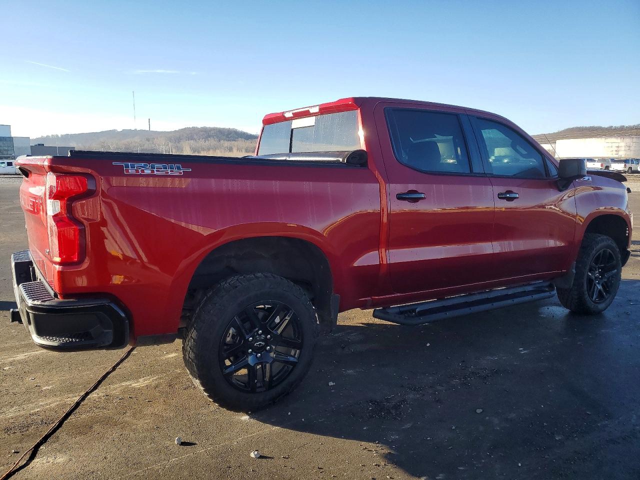 2025 CHEVROLET SILVERADO K1500 LT TRAIL BOSS photo 3