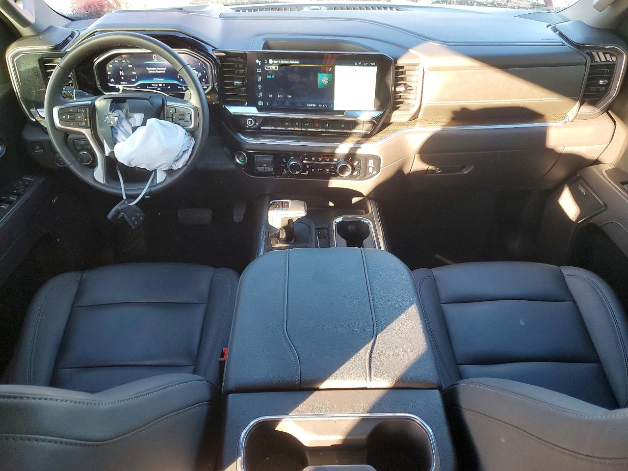 2025 CHEVROLET SILVERADO K1500 LT TRAIL BOSS photo 8