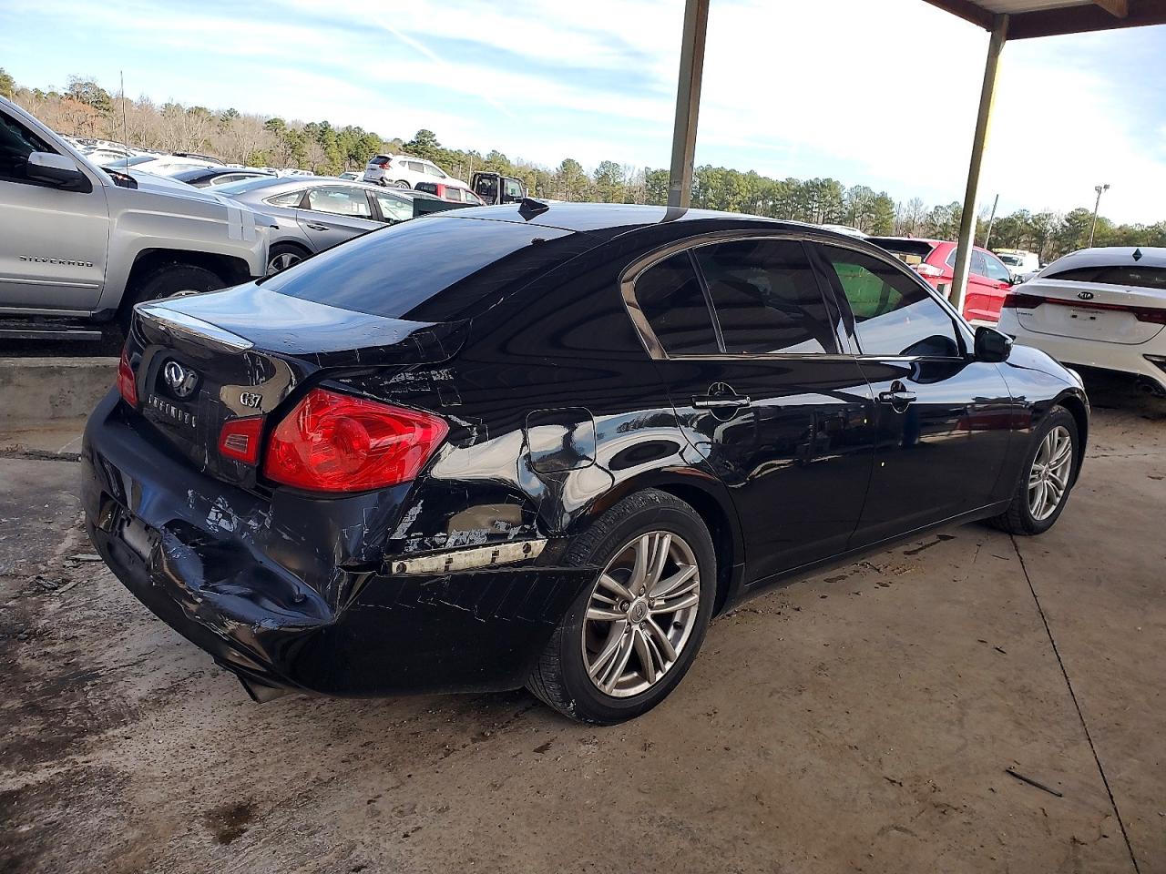 2012 INFINITI G37 BASE photo 3