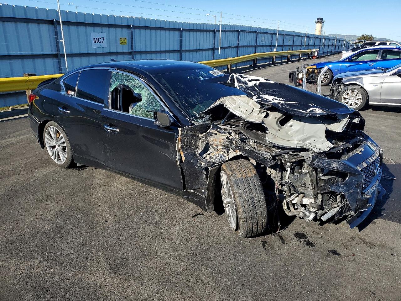 2018 INFINITI Q50 LUXE photo 4
