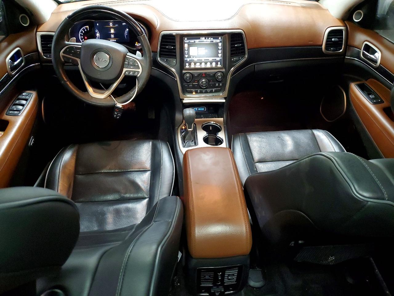 2016 JEEP GRAND CHEROKEE SUMMIT photo 8