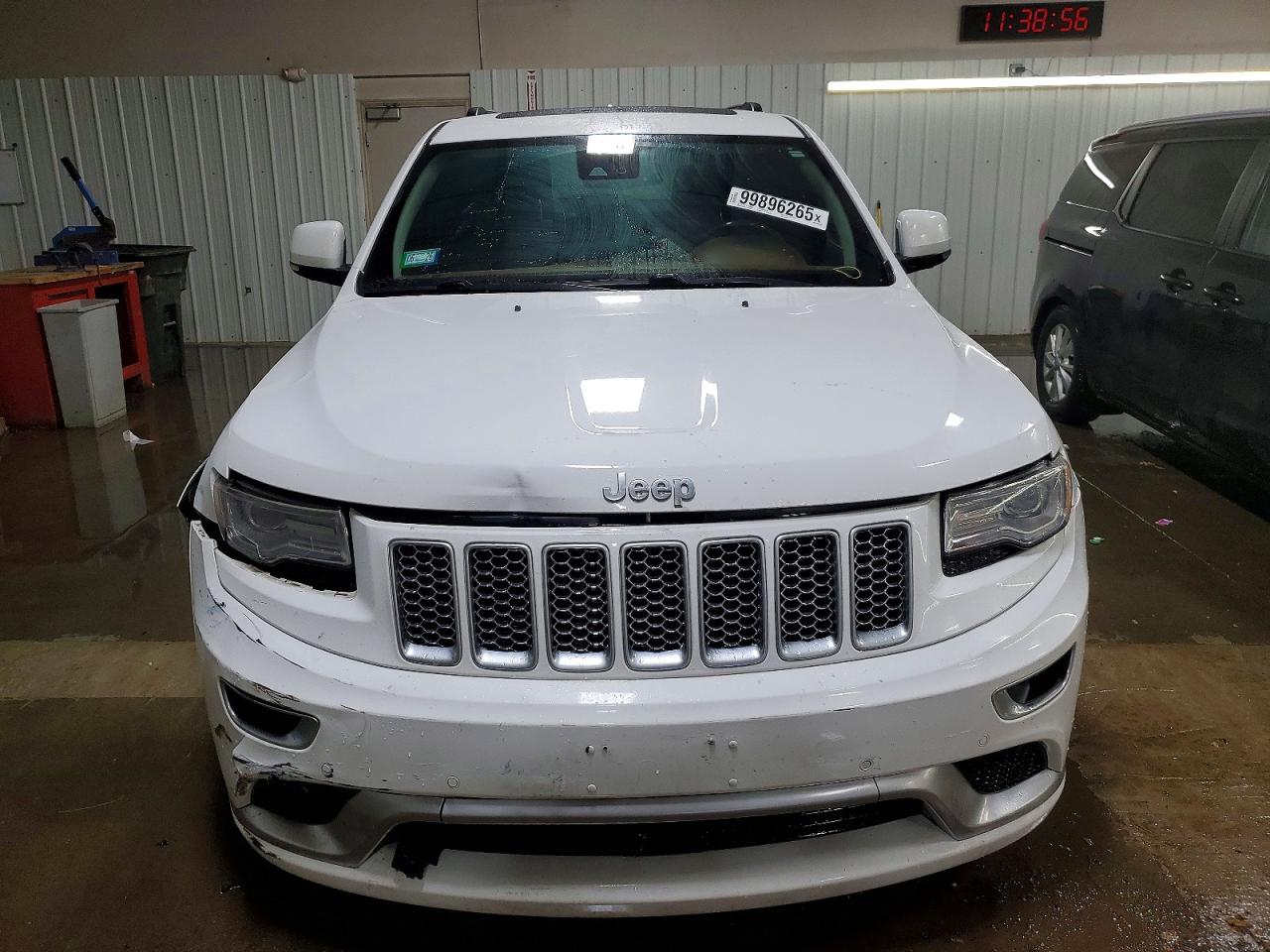 2016 JEEP GRAND CHEROKEE SUMMIT photo 5