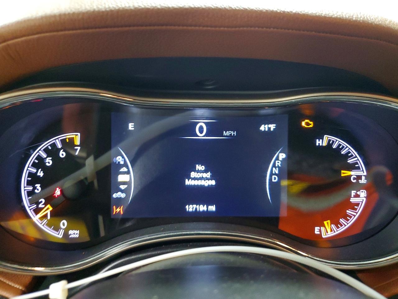 2016 JEEP GRAND CHEROKEE SUMMIT photo 9