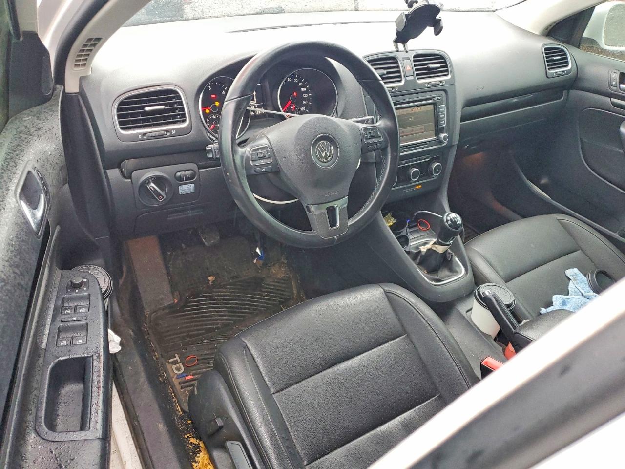 2013 VOLKSWAGEN JETTA TDI photo 8
