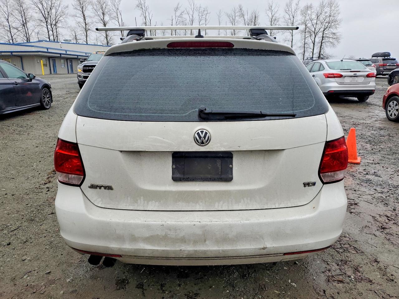 2013 VOLKSWAGEN JETTA TDI photo 6