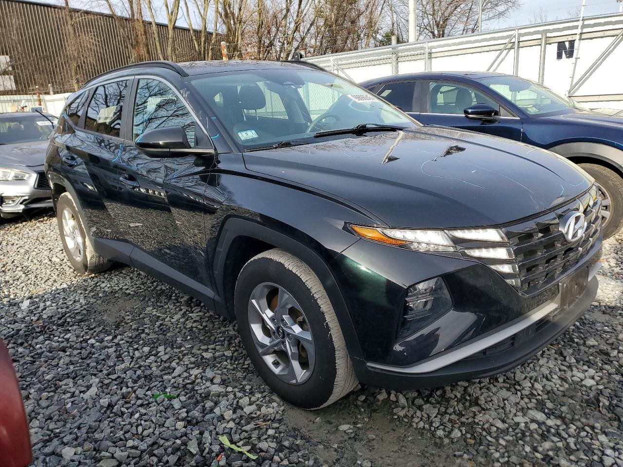 2024 HYUNDAI TUCSON SEL photo 4