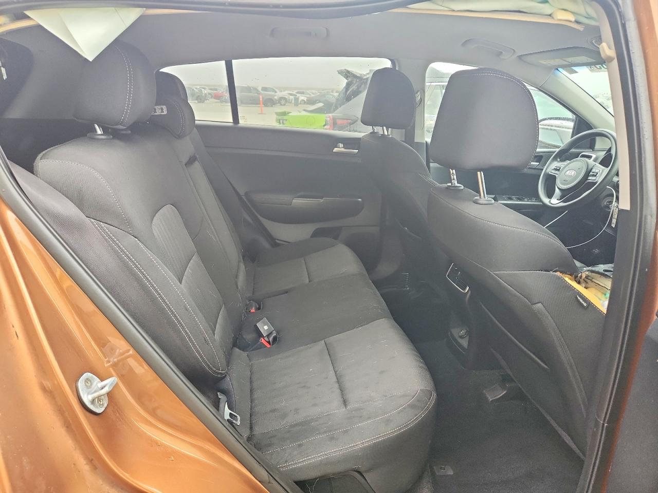2019 KIA SPORTAGE LX photo 11