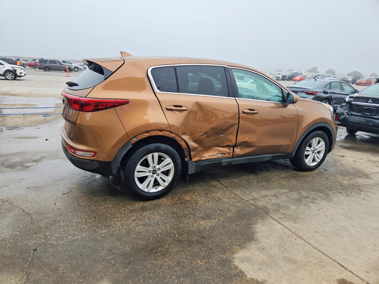 2019 KIA SPORTAGE LX photo 3