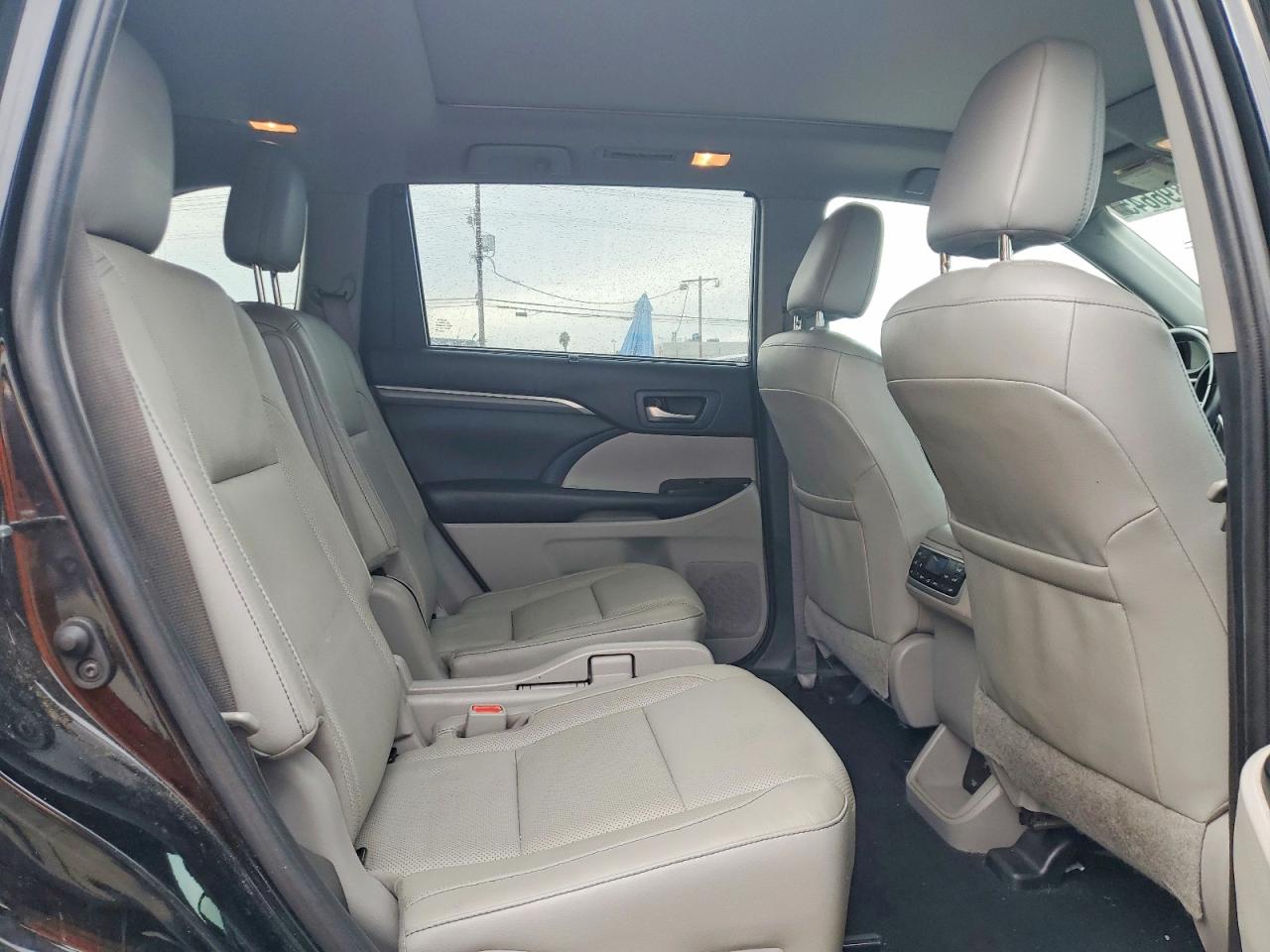 2019 TOYOTA HIGHLANDER HYBRID LIMITED photo 11