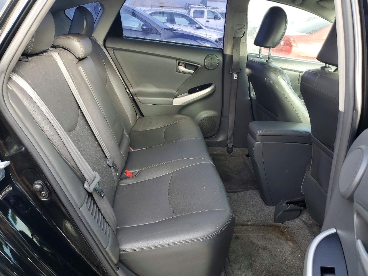 2010 TOYOTA PRIUS photo 28