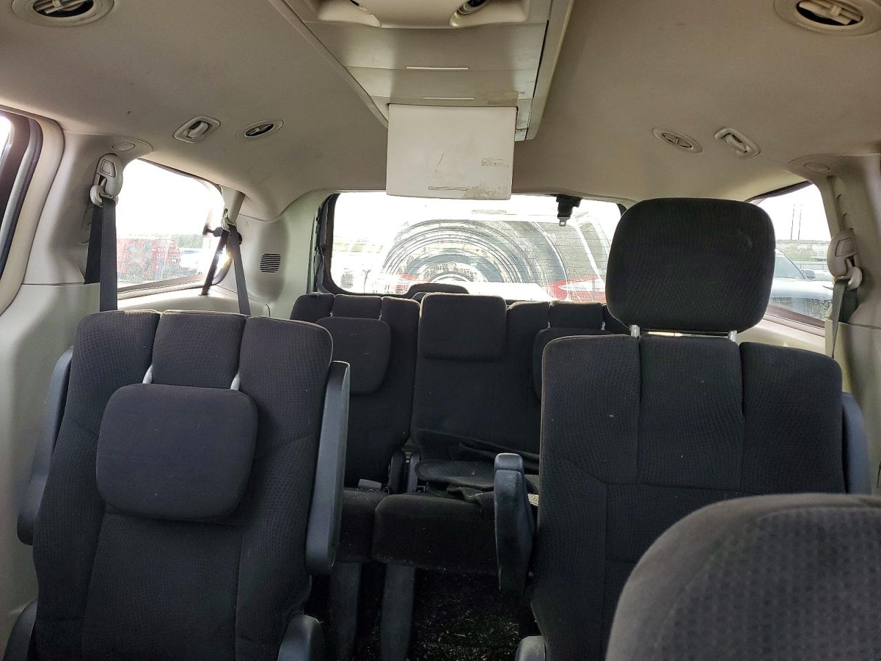 2012 DODGE GRAND CARAVAN CREW photo 10