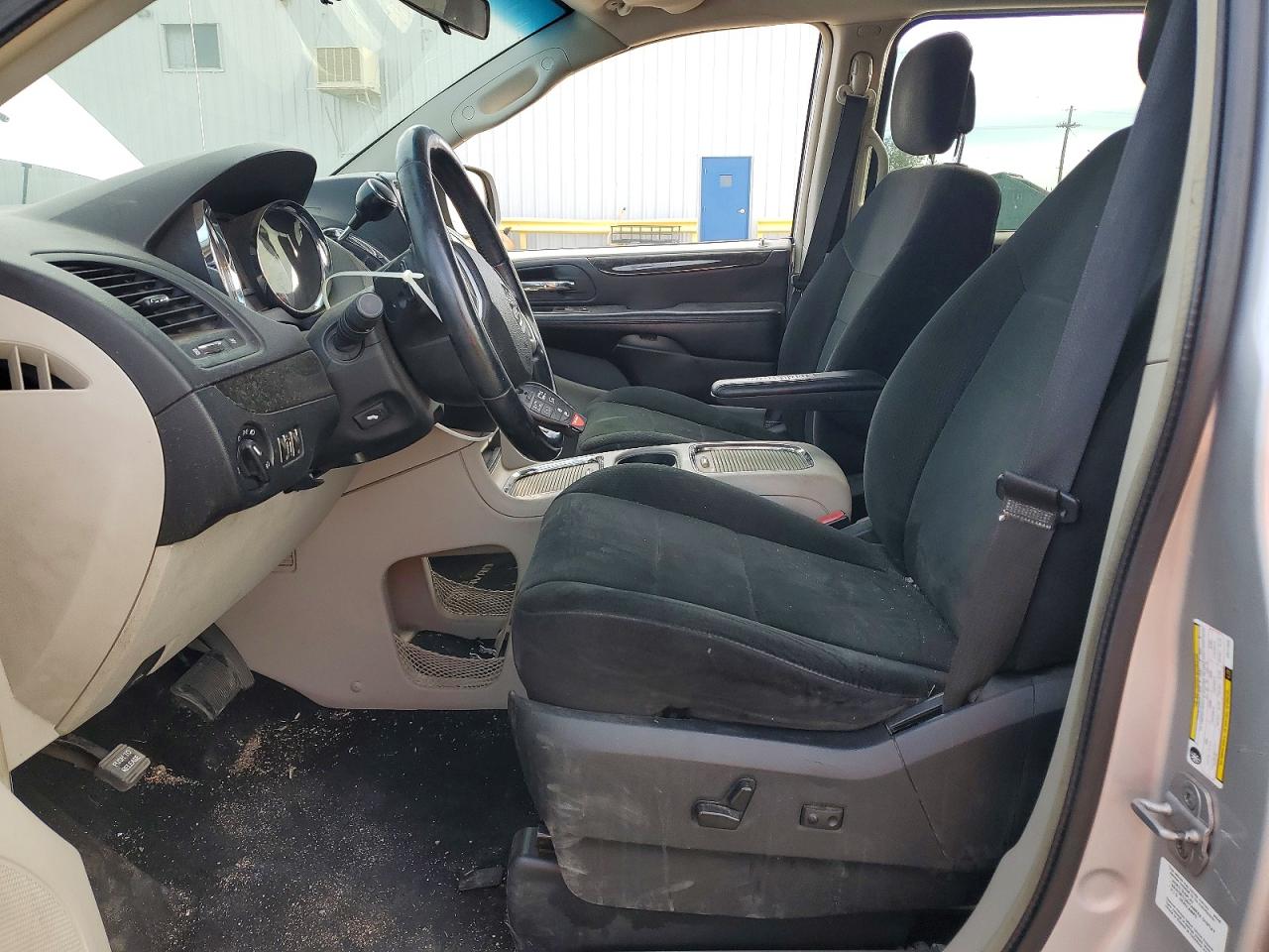 2012 DODGE GRAND CARAVAN CREW photo 7