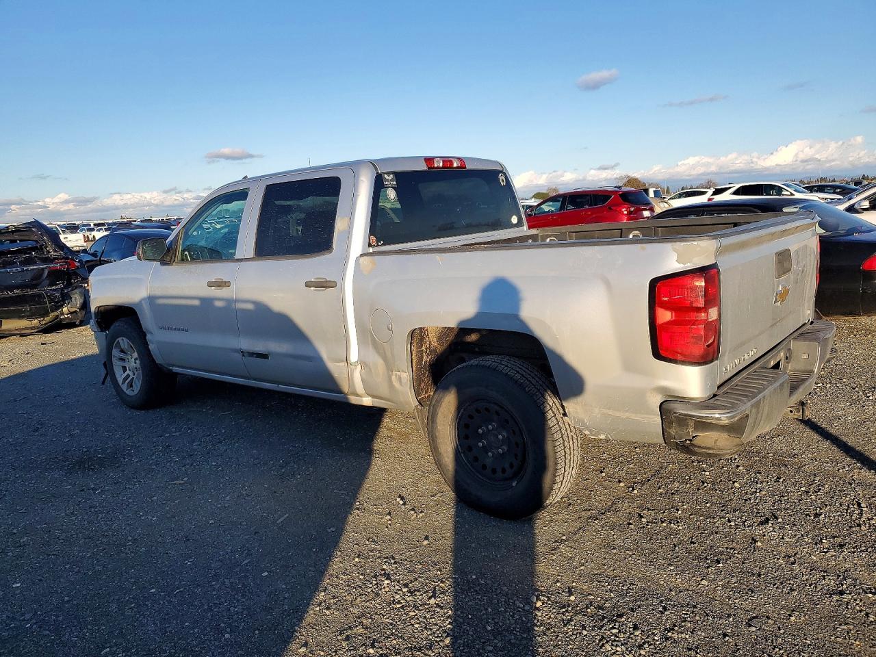 2014 CHEVROLET SILVERADO C1500 LT photo 2