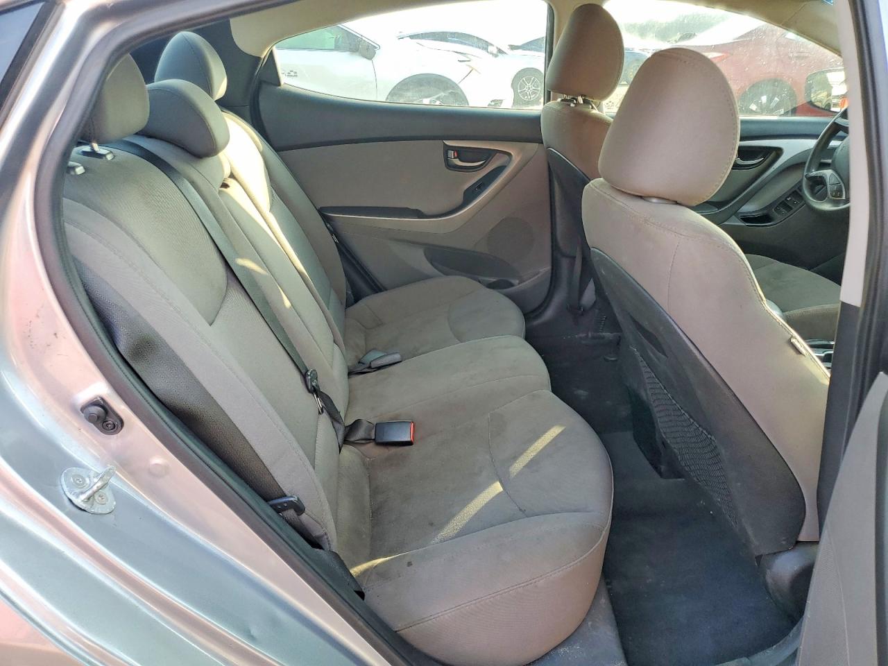 2016 HYUNDAI ELANTRA SE photo 10