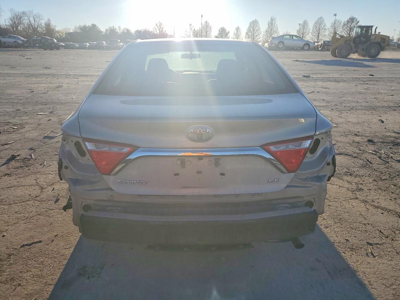 2017 TOYOTA CAMRY LE photo 6