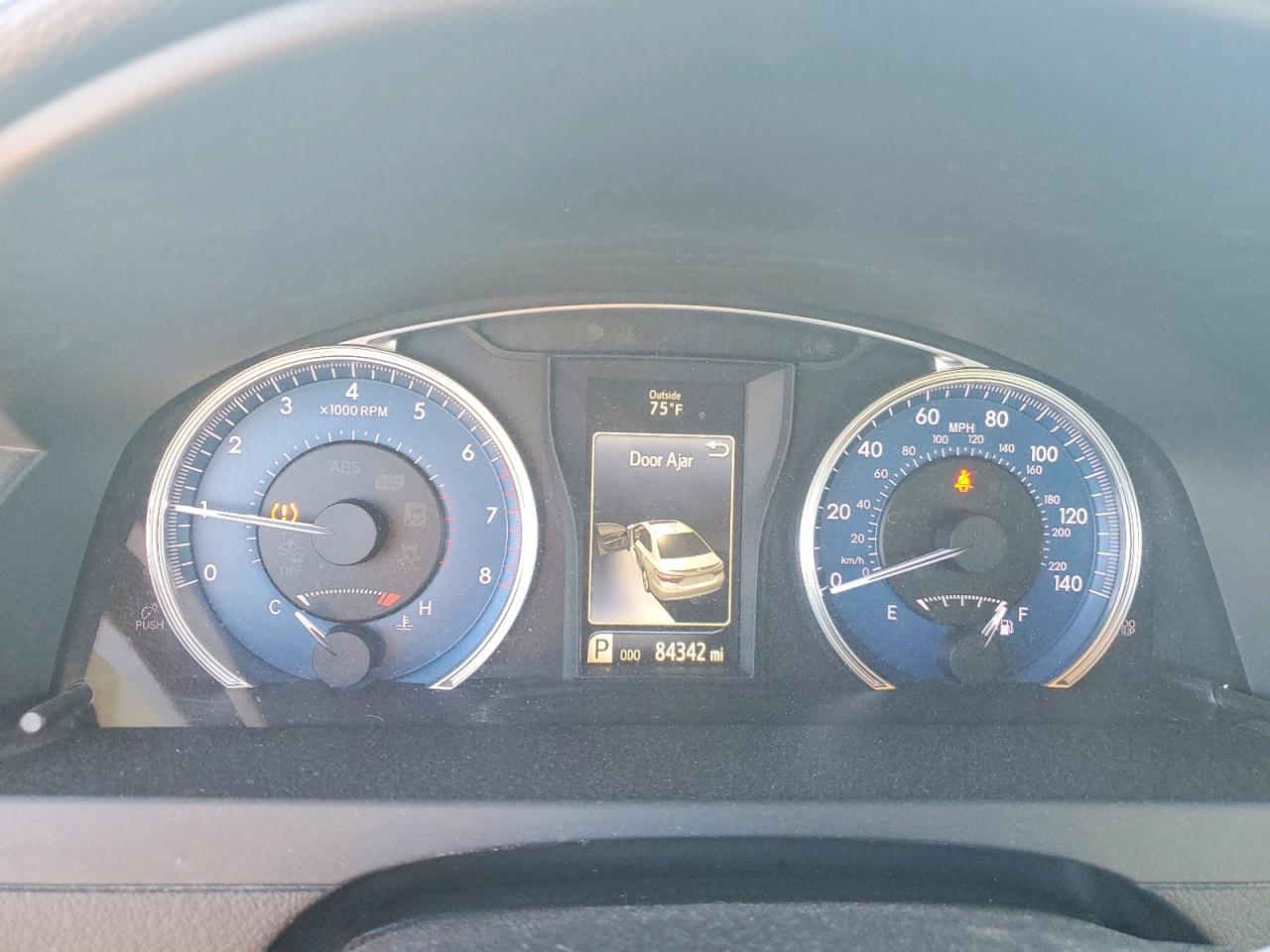 2017 TOYOTA CAMRY LE photo 9
