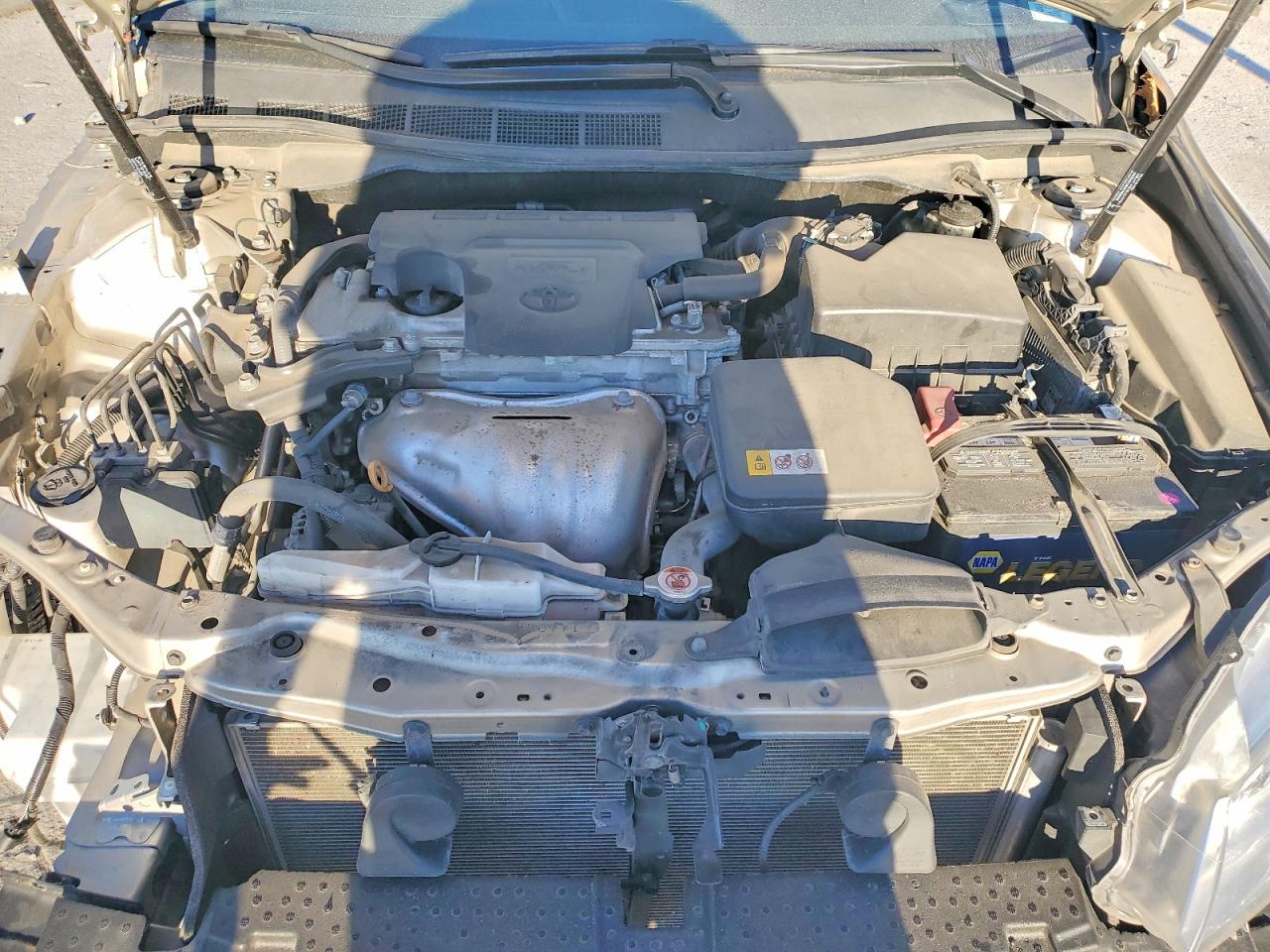 2017 TOYOTA CAMRY LE photo 11
