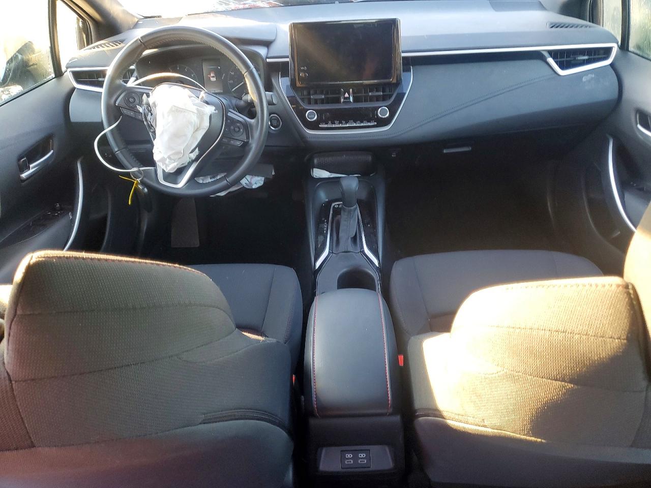 2024 TOYOTA COROLLA SE photo 8