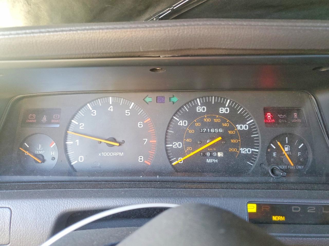 1989 TOYOTA CAMRY DLX photo 9