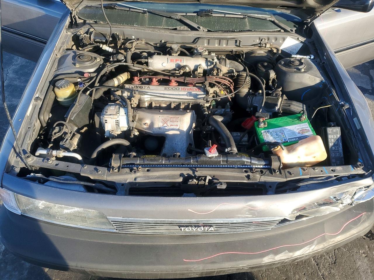 1989 TOYOTA CAMRY DLX photo 11