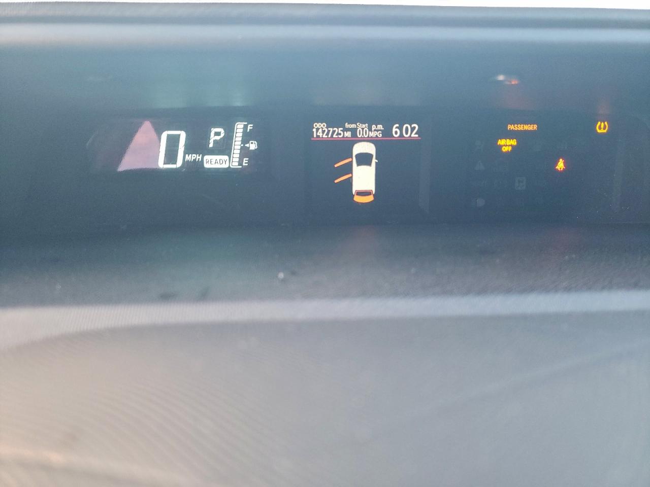 2014 TOYOTA PRIUS C photo 9