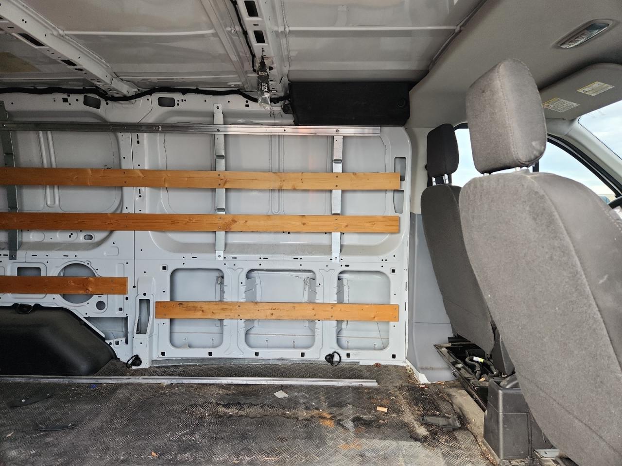 2017 FORD TRANSIT T-250 photo 11